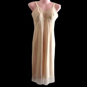 Vtg Laros Women's Full Slip 32 Beige Nylon Lace Made in USA